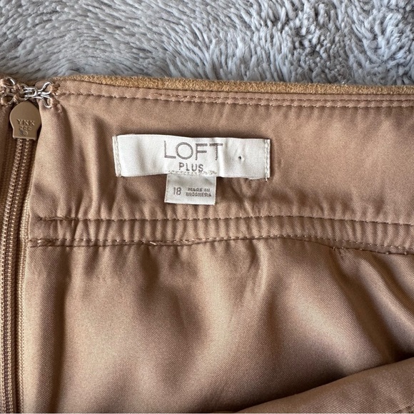 LOFT Plus Faux Suede Mini Skirt Tan Camel A-Line Pockets Boho Fall Chic - Picture 3 of 9